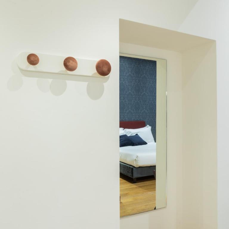 Amabilia Florence - Deluxe Double or Twin Room with Spa Bath - 4