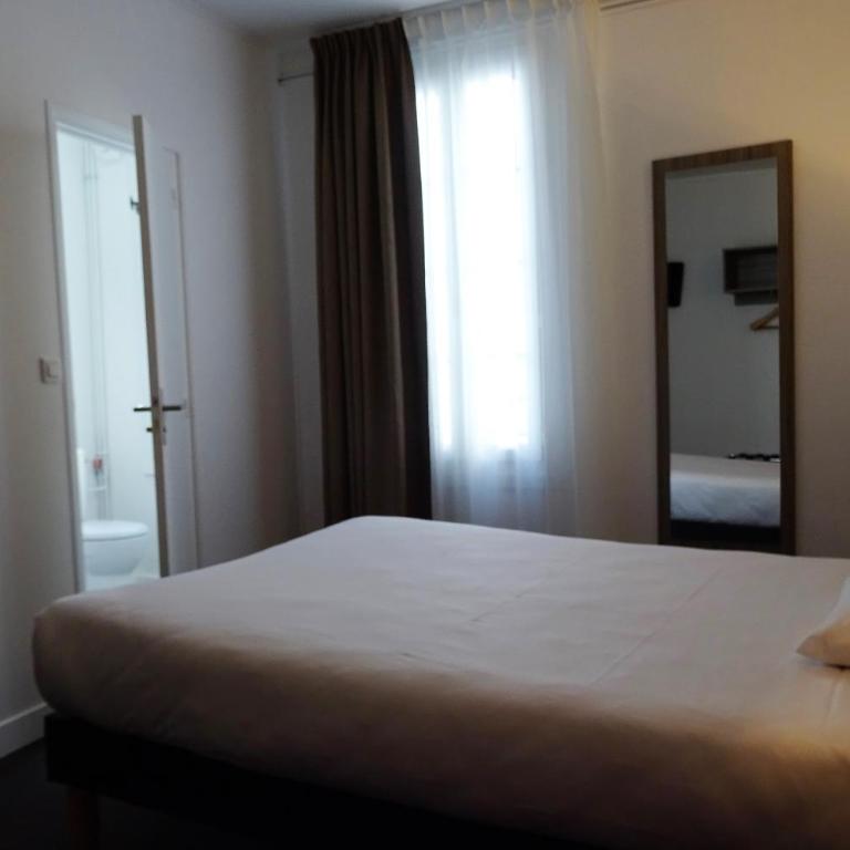 Hôtel Saint-Patrick Cœur de NANTES - Chambre Double Confort - 13