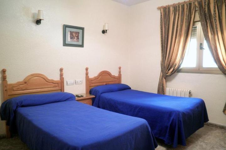 Hostal Delfin Verde - Habitación Doble - 2 camas - 10
