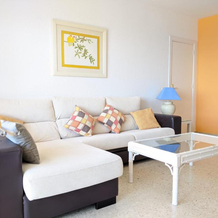 Estepona primera línea de playa, apartamento 2-4 personas - Apartamento con vistas al mar - 9