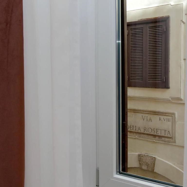 Domna Luxury Suites - Deluxe Double Room - 6