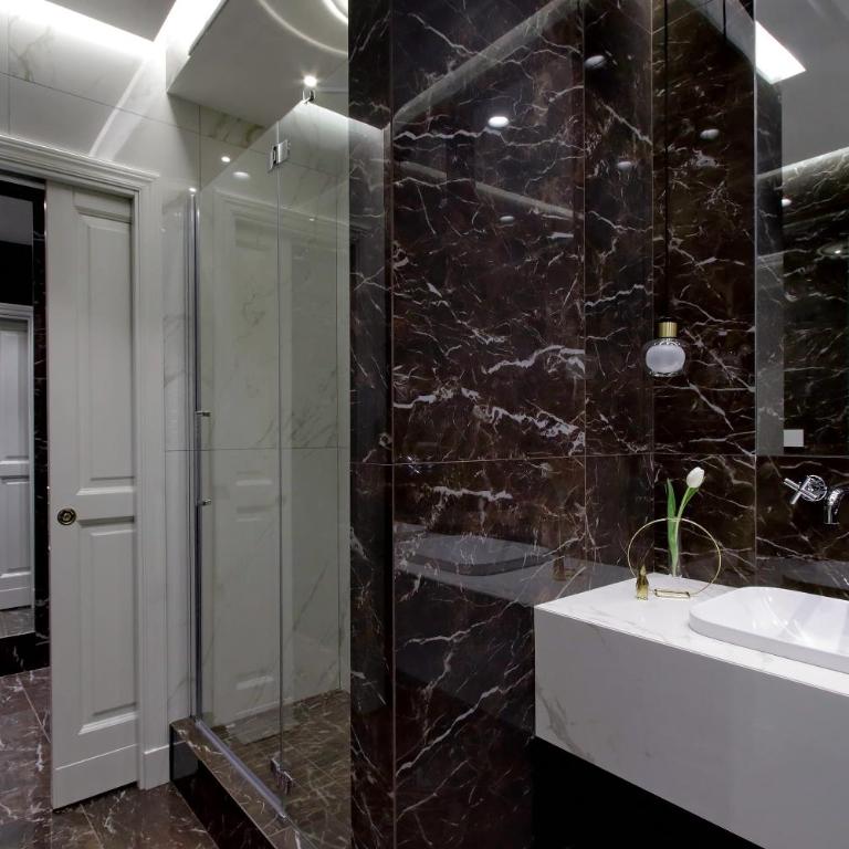 Domna Luxury Suites - Deluxe Double Room - 11