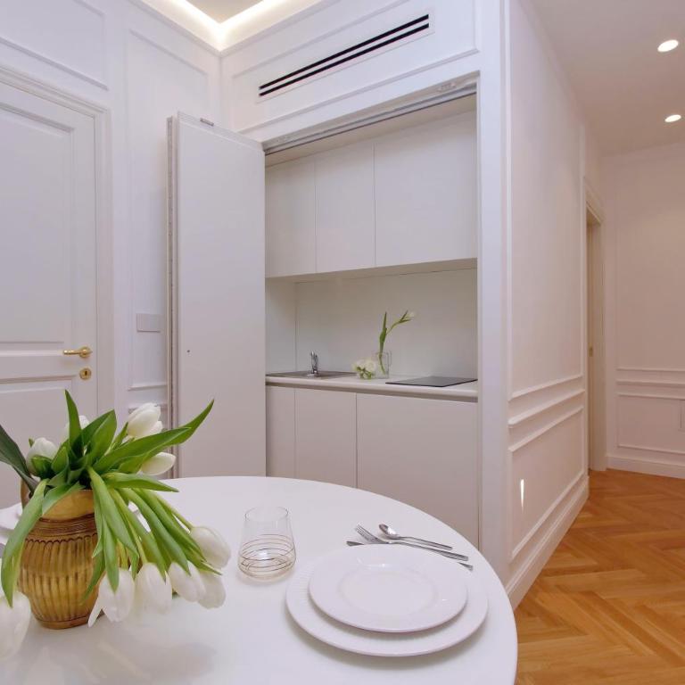 Domna Luxury Suites - Deluxe Studio - 7