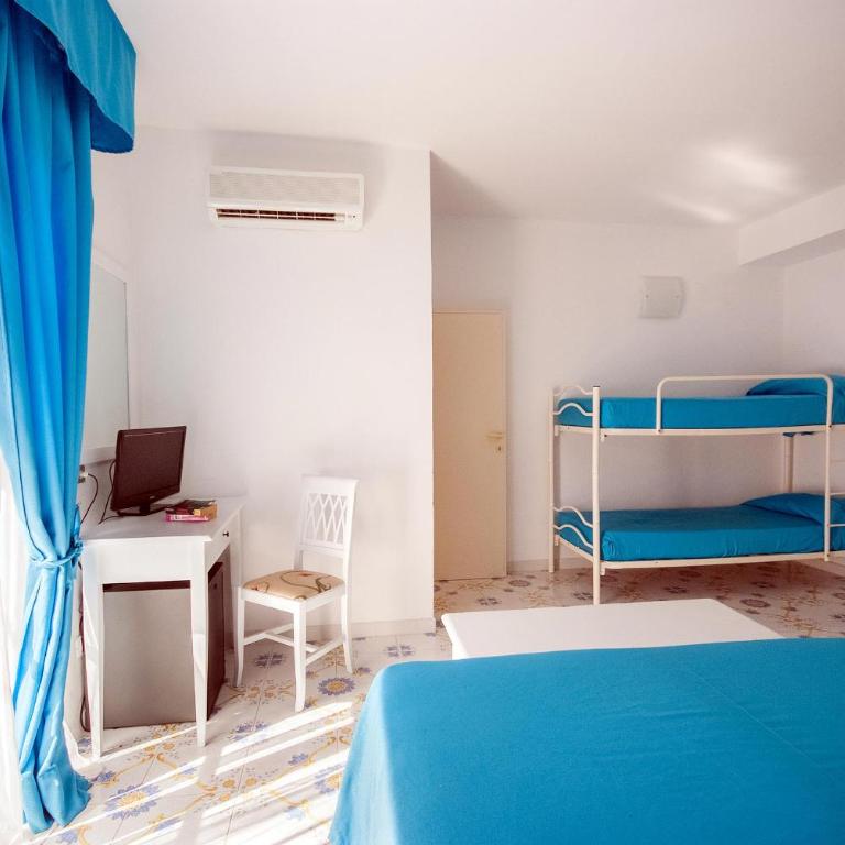 Hotel Residence Villa San Giovanni - Camera Familiare - 4