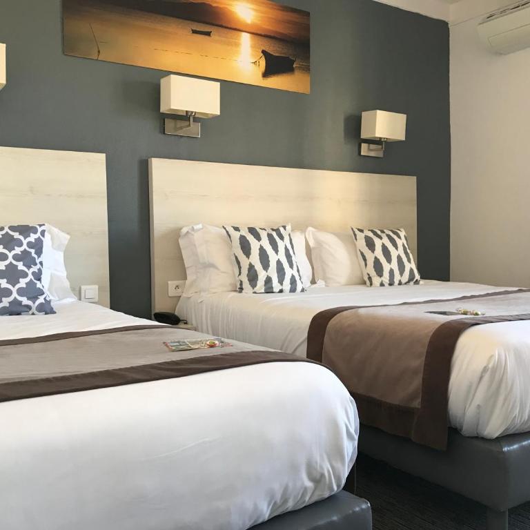 Le Regina Hôtel et restaurant Canet-plage - Chambre Triple - Vue sur Mer - 3
