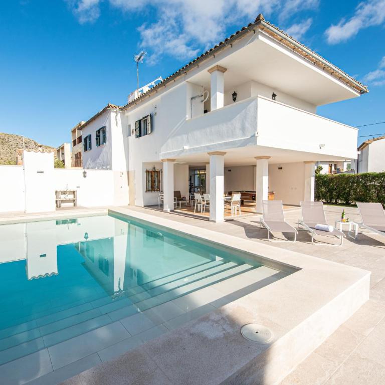 A perfect location villa for holidays with AC and private pool - Casa de 4 dormitorios - 1