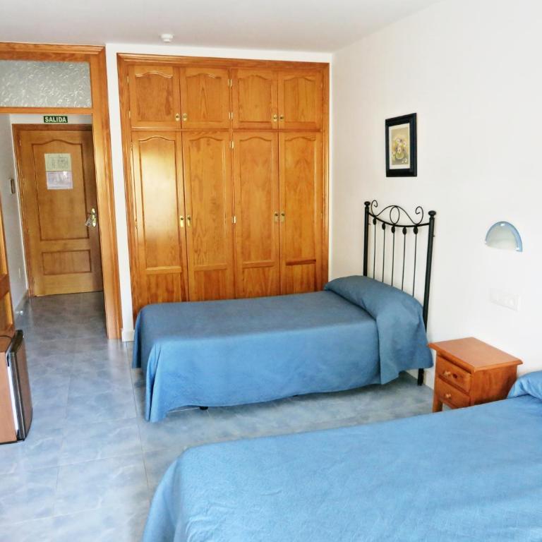 Hostal Brisamar - Habitación Doble - 1 o 2 camas - 9