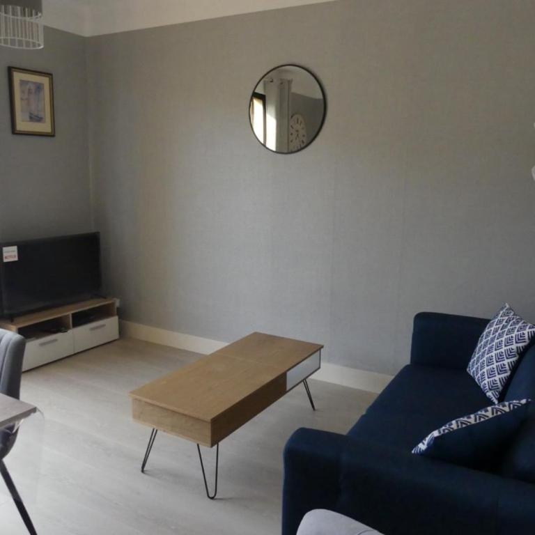 BEL APPARTEMENT TYPE F3 - Appartement 2 Chambres - 9