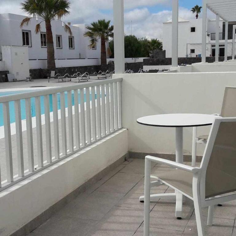 ** LOS GRACIOSEROS ** Sol y Piscina - Two-Bedroom Apartment - 3