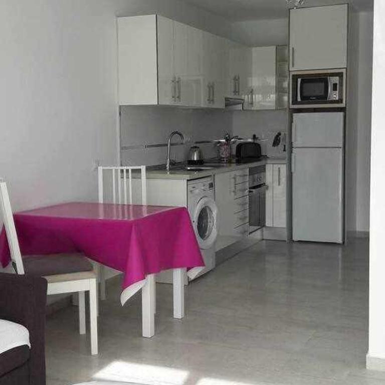 ** LOS GRACIOSEROS ** Sol y Piscina - Two-Bedroom Apartment - 11