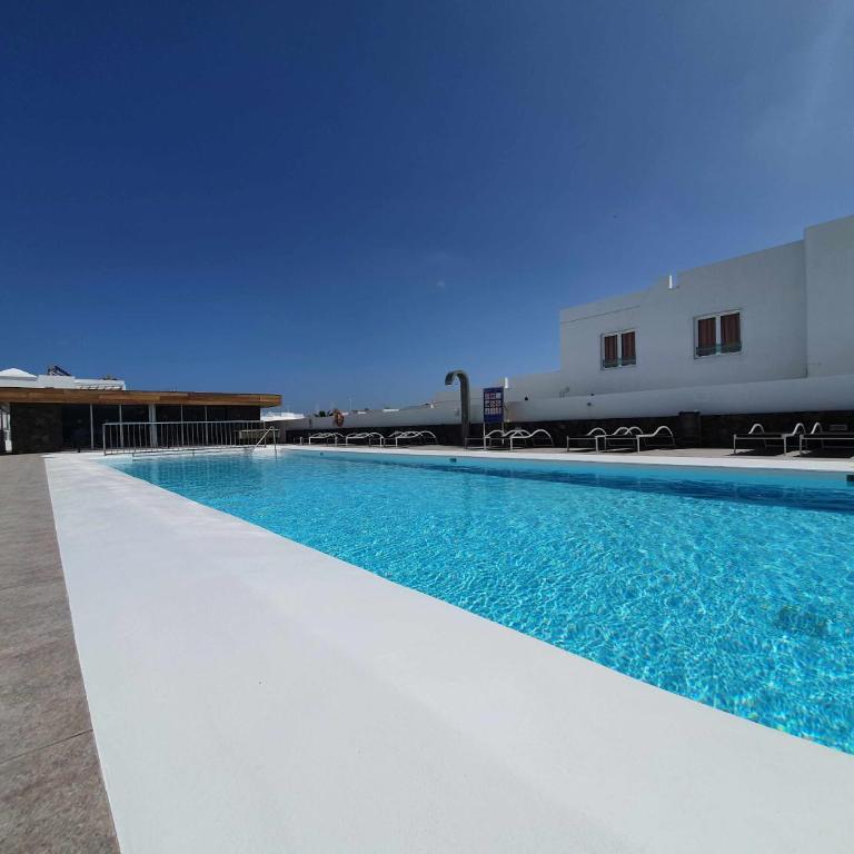 ** LOS GRACIOSEROS ** Sol y Piscina - Two-Bedroom Apartment - 21