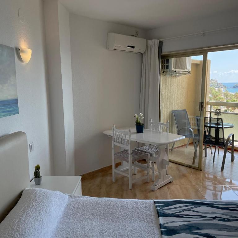 Apartamentos Playa Almuñécar Parking Incluido - Apartamento Estudio con vistas al mar - 8