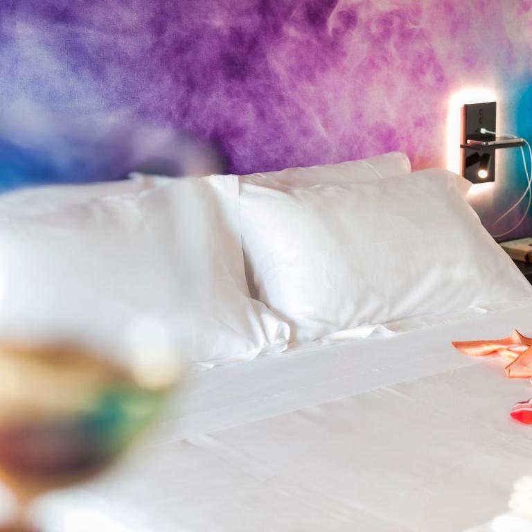 Miceli Exclusive Suite - Queen Room with Spa Bath - 19