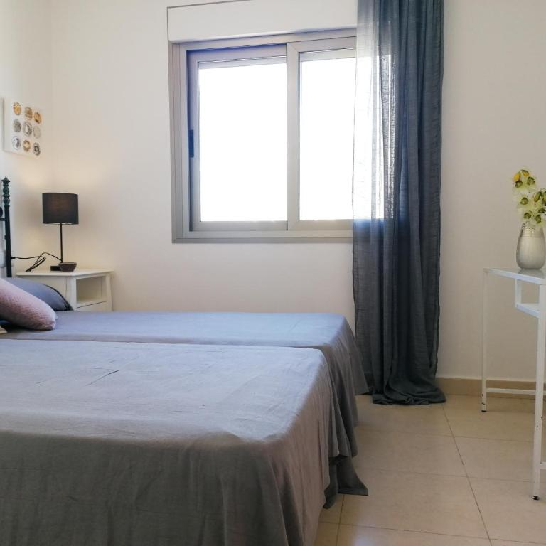 EDIFICIO BAHÍA DEL SOL - Apartamento de 2 dormitorios - 55