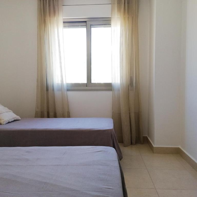 EDIFICIO BAHÍA DEL SOL - Apartamento de 2 dormitorios - 30