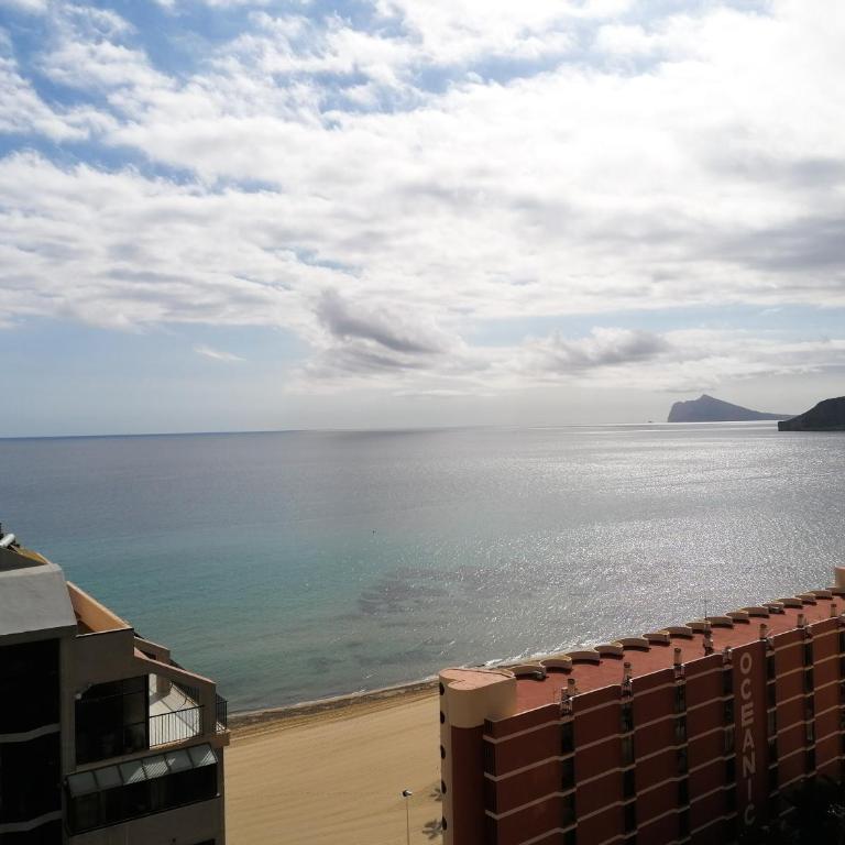 EDIFICIO BAHÍA DEL SOL - Apartamento de 2 dormitorios - 42