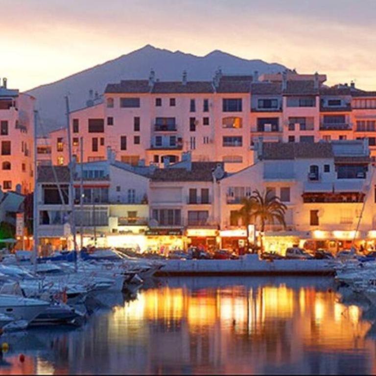 puerto banus beach/alcazaba - Two-Bedroom Apartment - 27