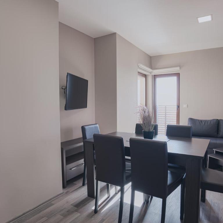 Belvedere Hills Luxury Apartments and Spa - Two-Bedroom Apartment - 15