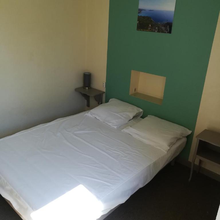 Appartement classé 3 étoiles au 1er étage d'une maison avec jardin dans un quartier calme - Appartement avec Terrasse - 6
