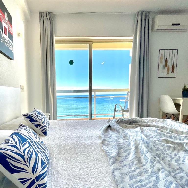 Apartamentos Playa Almuñécar Parking Incluido - Apartamento Estudio con vistas al mar - 6