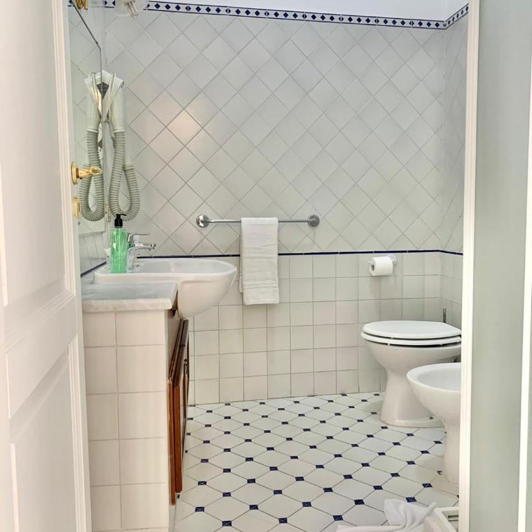 Antico Palazzo Scala - Appartamento con 2 Camere da Letto e Terrazza (5 Adulti) - Attico - 8
