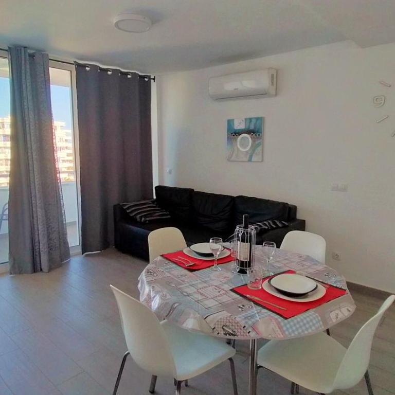 Apartaments Vacations Playa del Ingles - Apartment with Terrace - 2