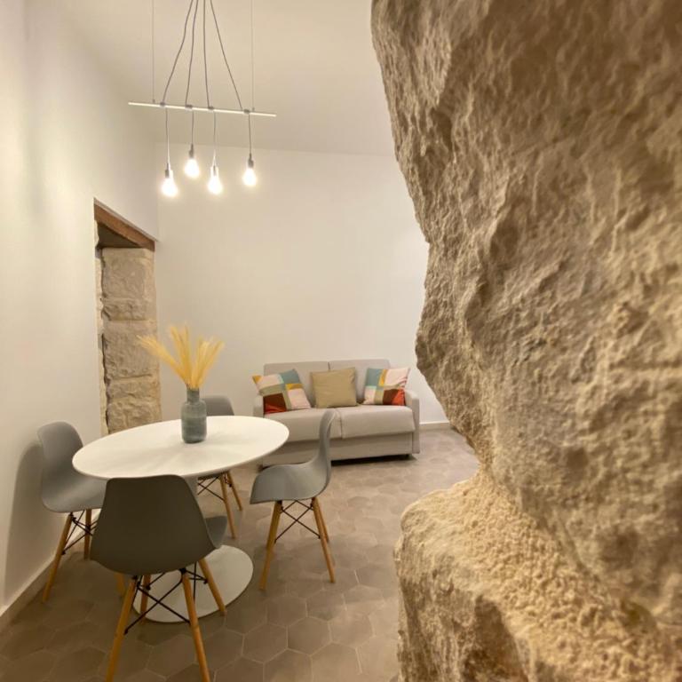 Casa Maria ampio appartamento per famiglie vicino Ortigia - Appartamento - 8