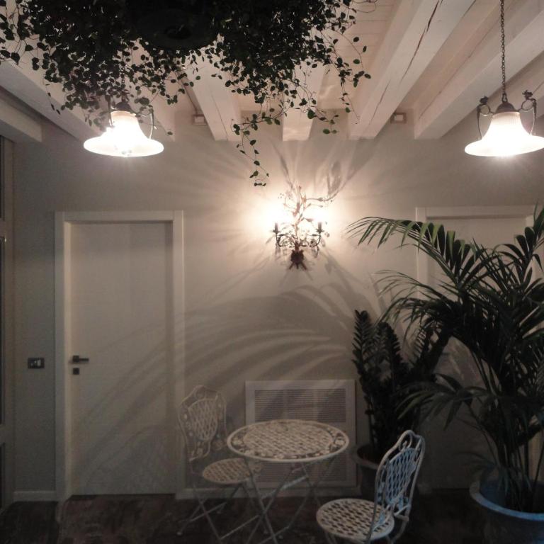 Corte Merighi Charming Rooms - Camera Matrimoniale Classic - 11