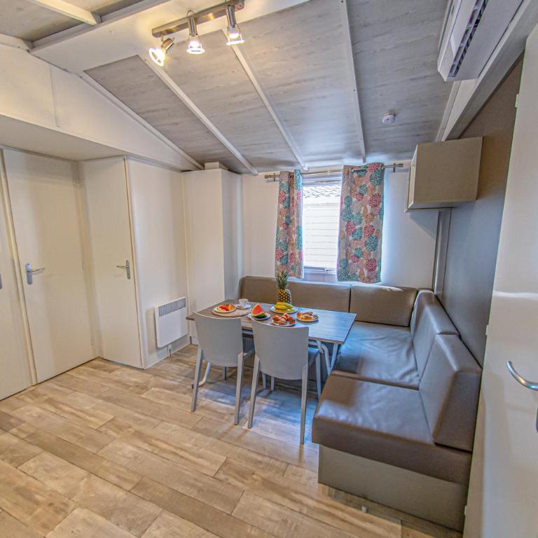 Albatross Mobile Homes on Camping Playa Brava - Mobilheim Jupiter - 3