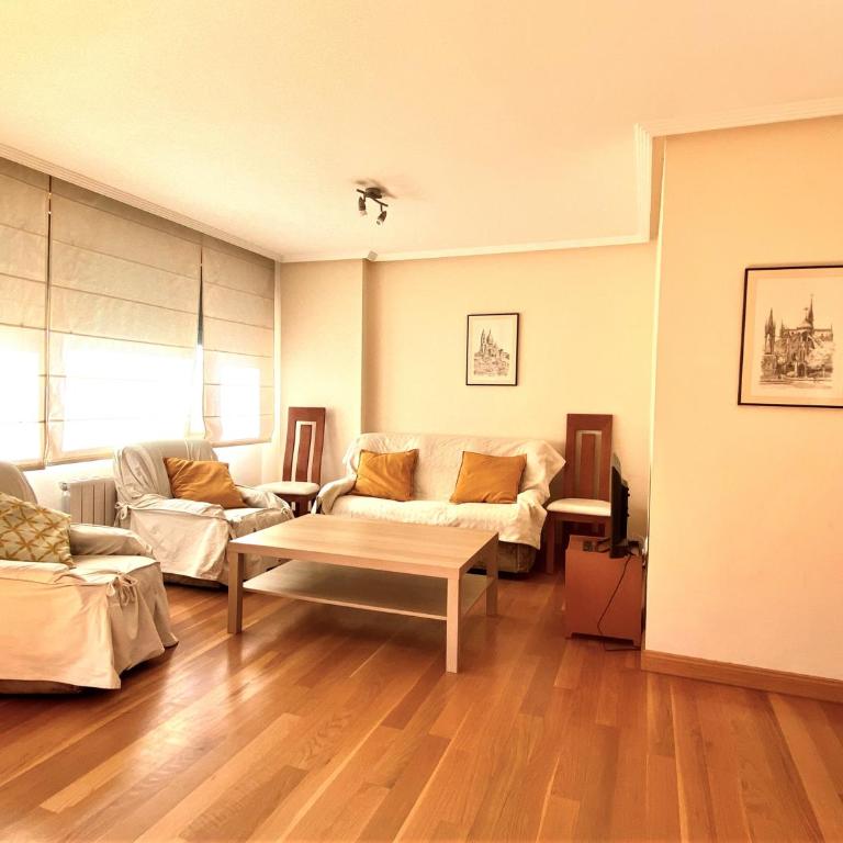 Housingleón - San Marcos con opción a garaje - Apartamento de 3 dormitorios - 1
