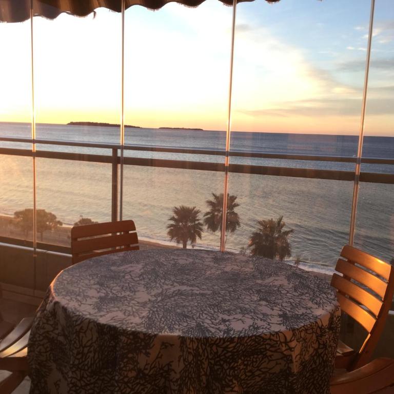 Bord de mer - Cannes la Bocca - Appartement 2 Chambres - 7