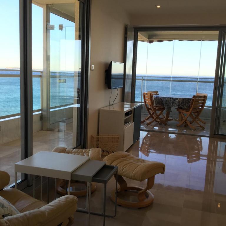 Bord de mer - Cannes la Bocca - Appartement 2 Chambres - 5