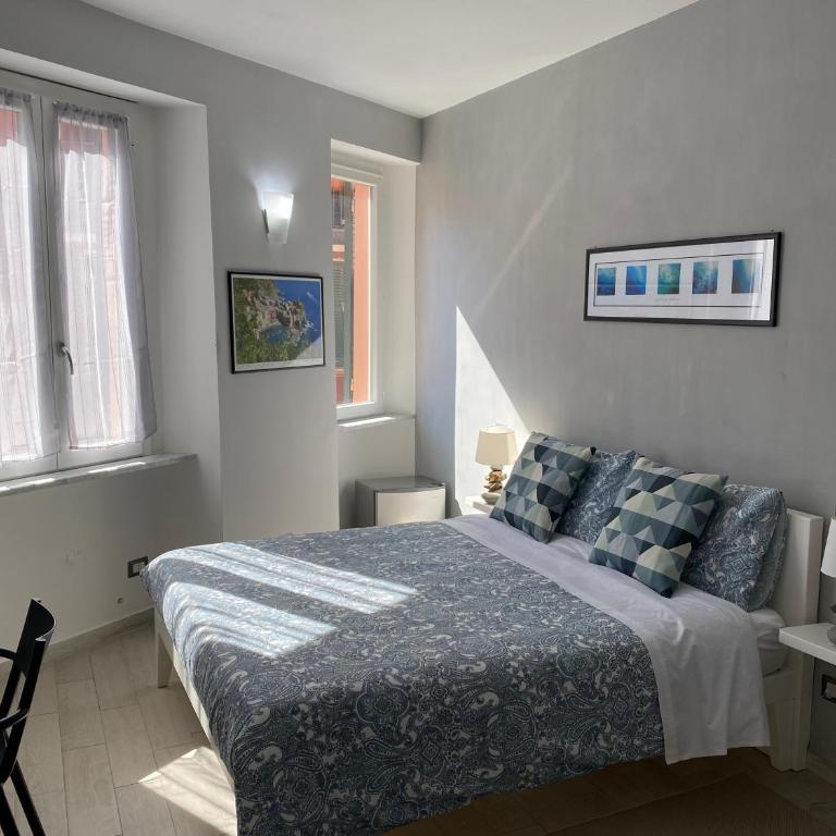 SeaBreeze Vernazza - Triple Room - 11