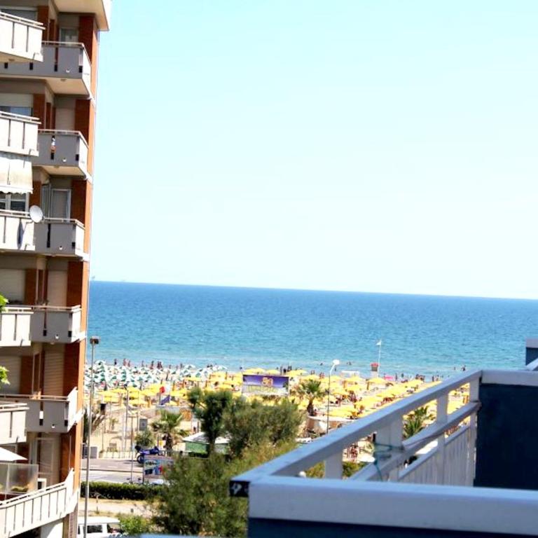 Hotel Diamond - Camera Matrimoniale Comfort - 7