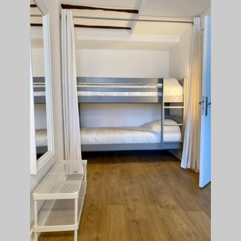 Charmant T3 cœur de ville avec parking option repas - Apartment mit 2 Schlafzimmern - 16