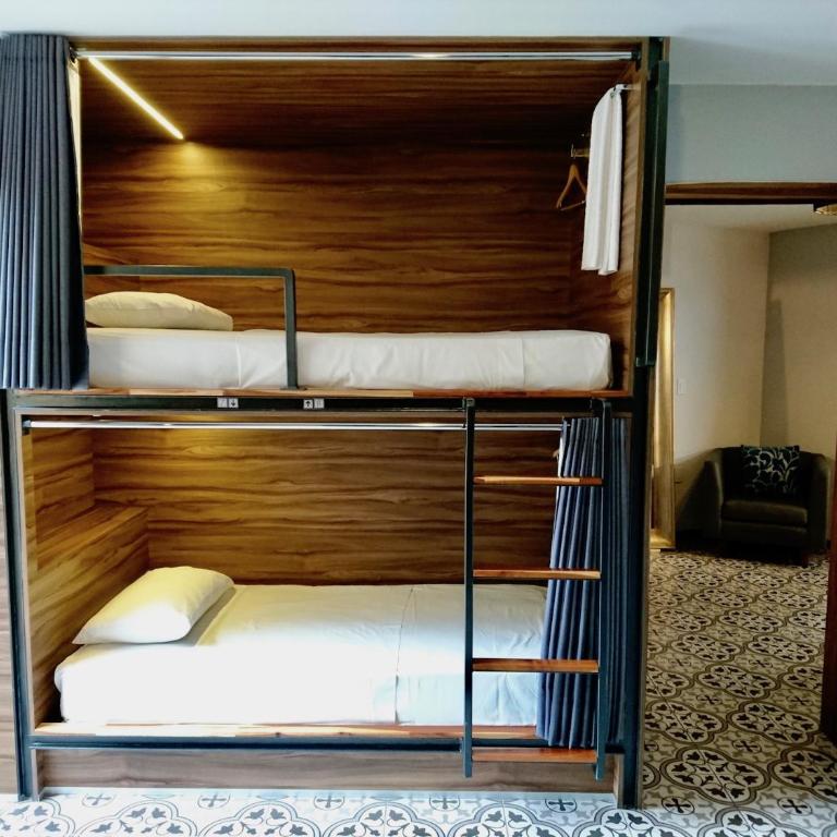 Casa Angel Hostel - Bed in 6-Bed Mixed Dormitory Room - 5