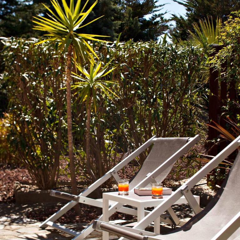 Hôtel & Spa Les Mouettes - Chambre Triple - Vue sur Jardin - 1