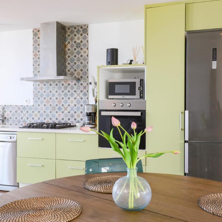 Stay In Carabassi II - Two-Bedroom Apartment - 5