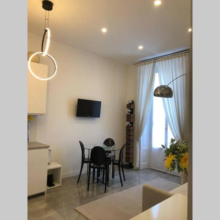 Casa Alberto da Giussano, elegante bilocale in centro con balcone sul parco - Appartamento con Balcone - 7