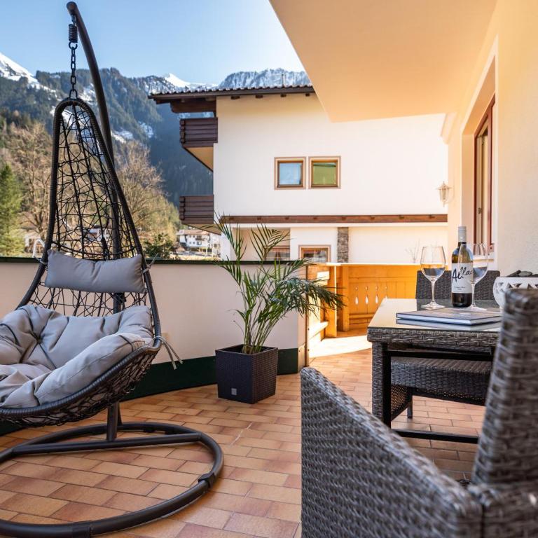 Apart Boutiquehotel SONNENHOF - Apartment mit 1 Schlafzimmer und Balkon - 1