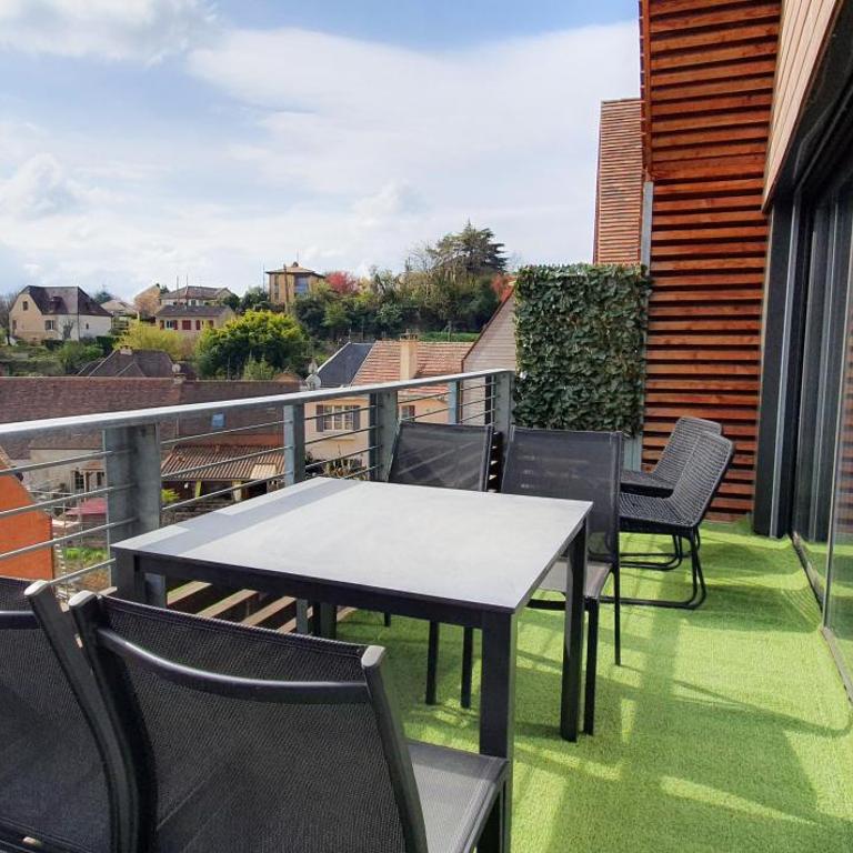 LE COIN COSY avec Balcon Terrasse parking privé et linge de lit compris - Apartamento con balcón - 3
