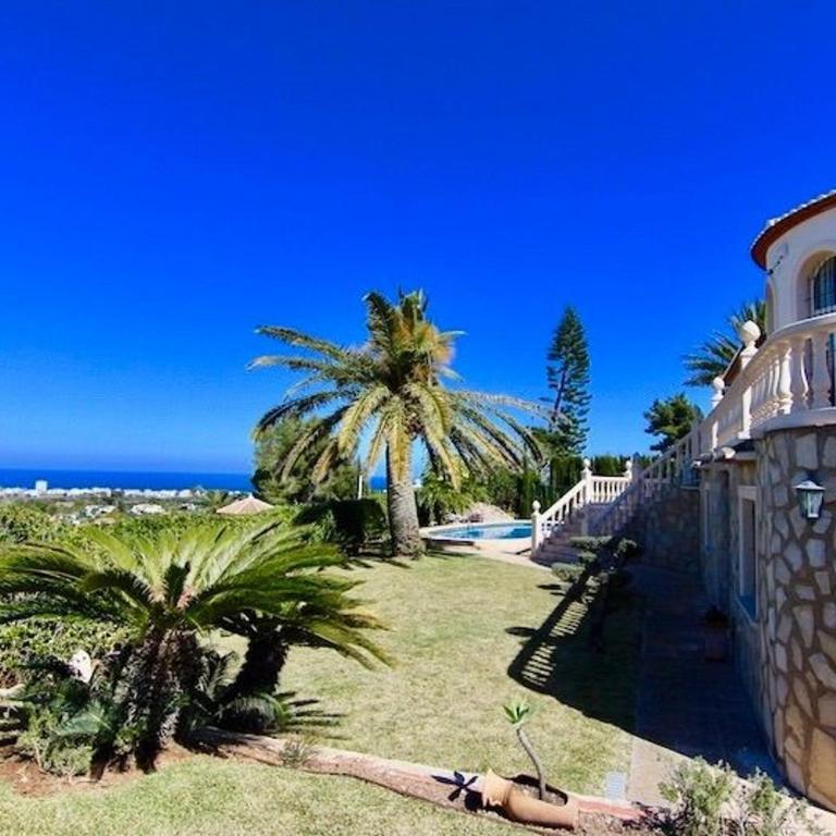 villa Pinosol con vista al mar - Villa - 1