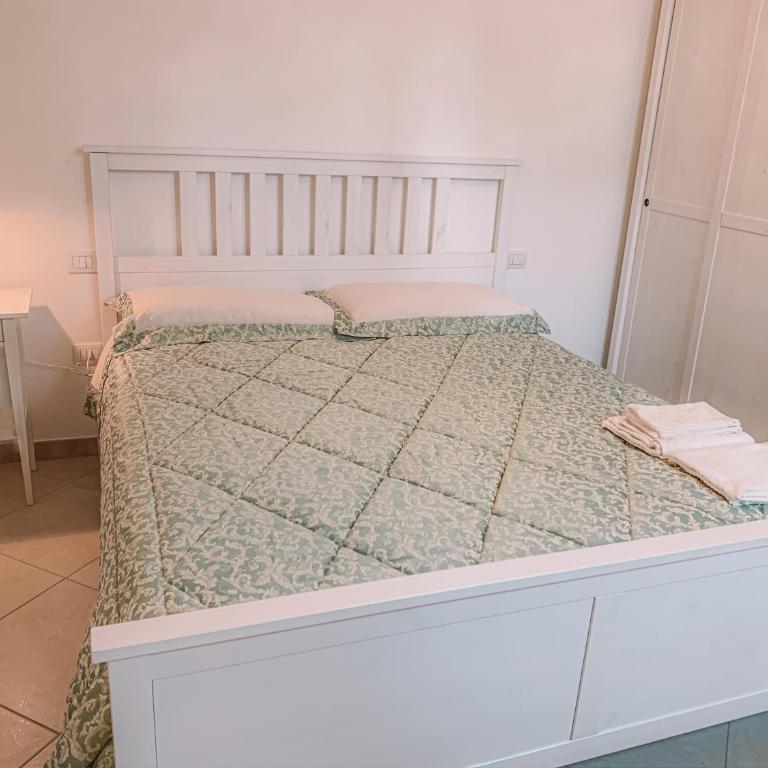 Trilocale in Centro a Otranto - Appartamento con 2 Camere da Letto - 6