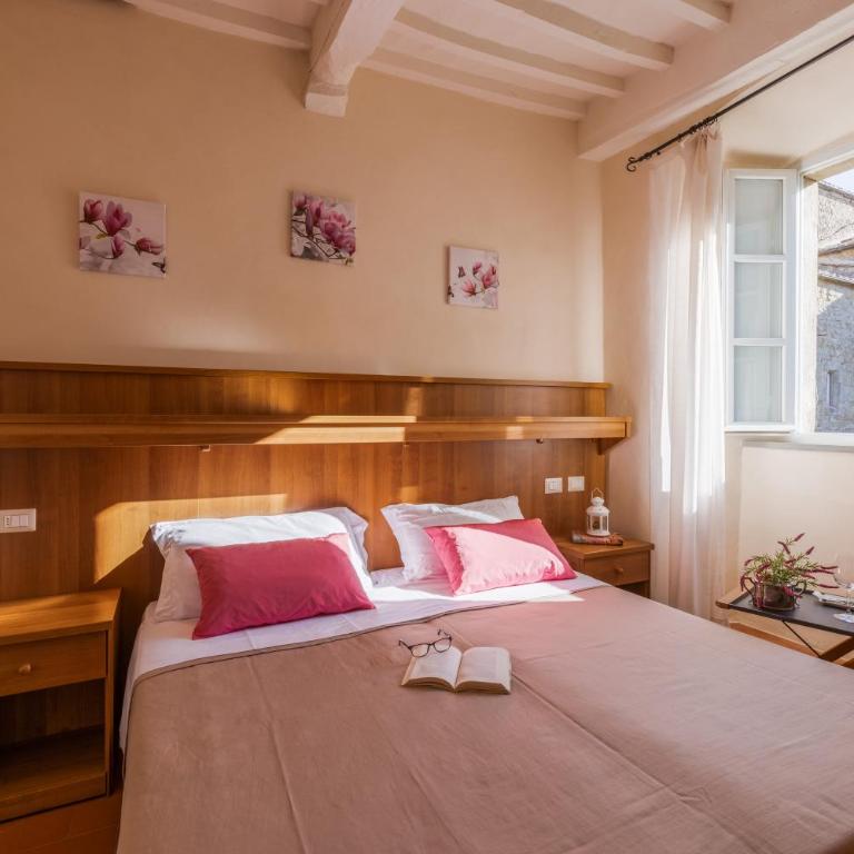 B&B San Francesco - Camera Matrimoniale/Doppia con Letti Singoli con Bagno Privato - 17