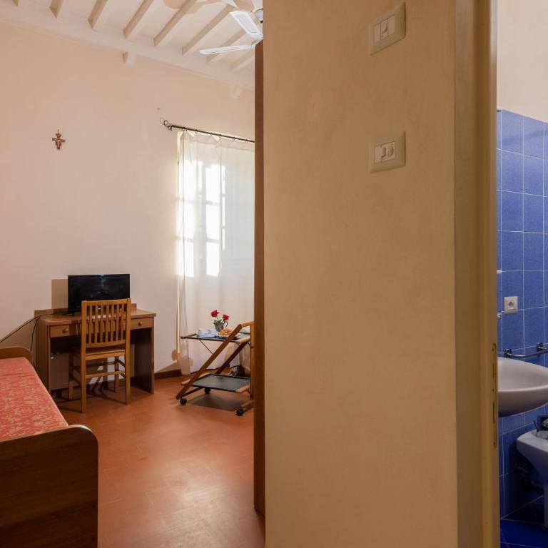 B&B San Francesco - Camera Matrimoniale/Doppia con Letti Singoli con Letto Supplementare - 12