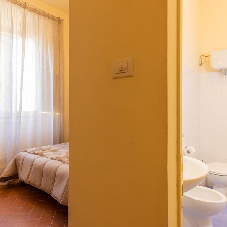B&B San Francesco - Camera Matrimoniale con Bagno Privato - 5