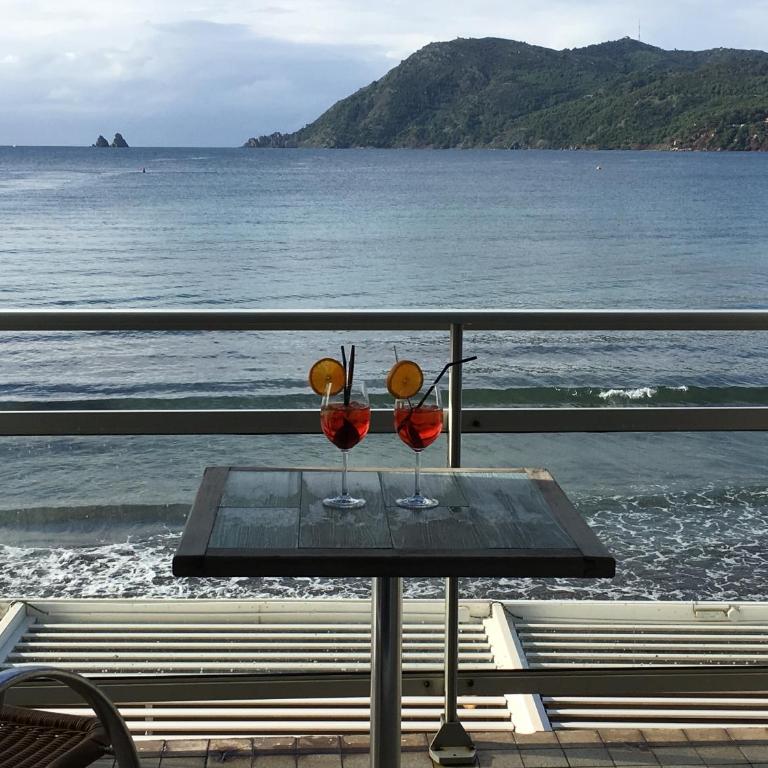 Le Cannier Hotel - Chambre Double Deluxe avec Balcon - Vue sur Mer - 3