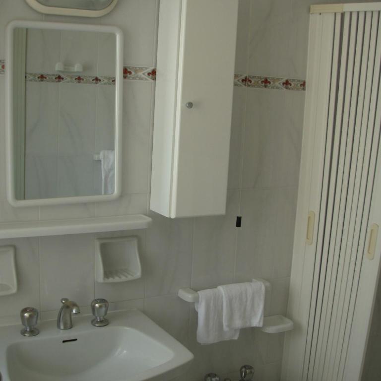 Hotel Saturno - Camera Tripla - 7