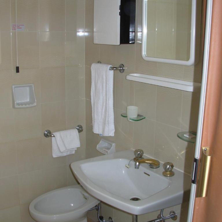 Hotel Saturno - Camera Singola - 6