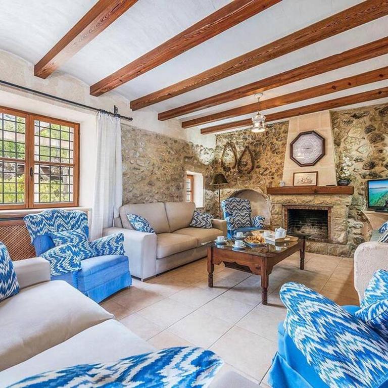 Finca Rafalet, Pollensa by Renthousing - Villa - 2